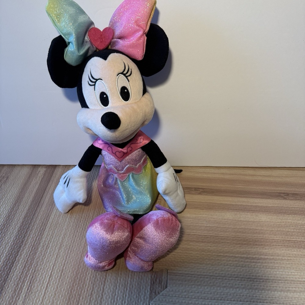 Disney Junior Minnie Mouse Sparkle and Sing 13-inch Plush Toy with Lights Sounds